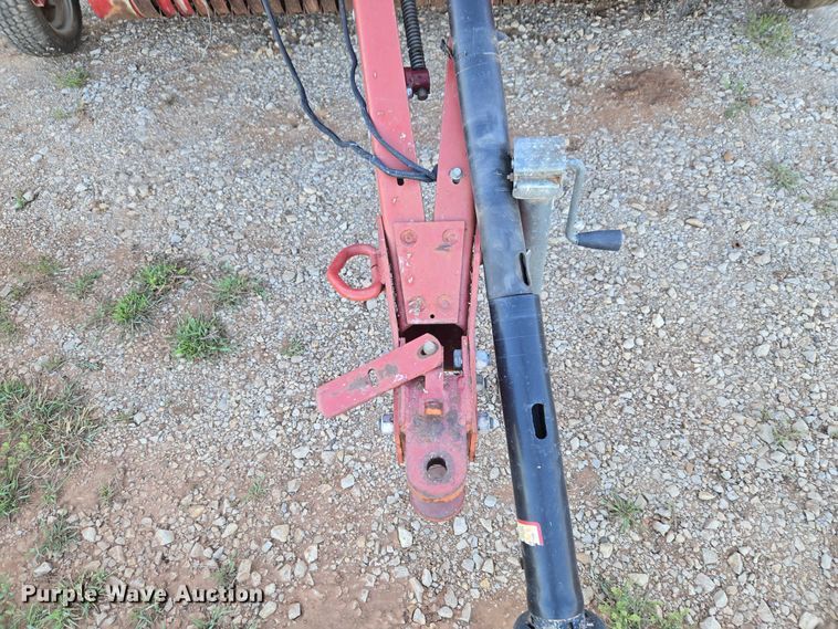 image for item ET5170 Case RS561A round baler