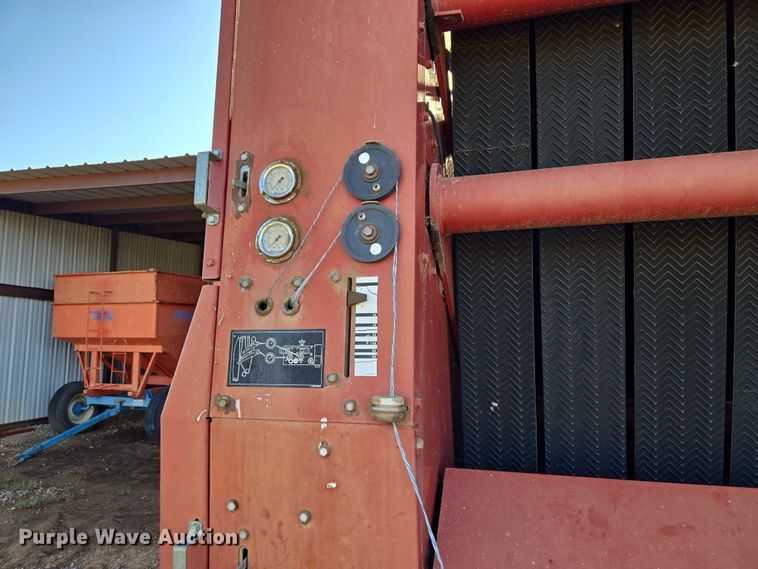 image for item ET5170 Case RS561A round baler