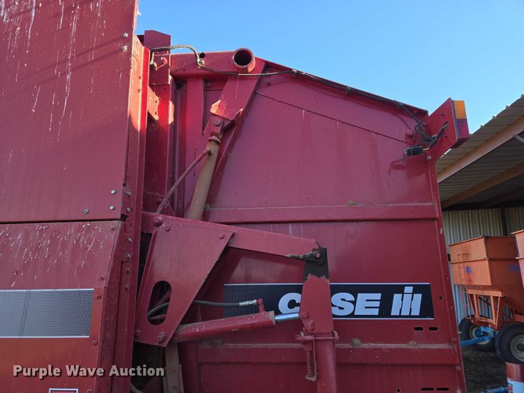image for item ET5170 Case RS561A round baler