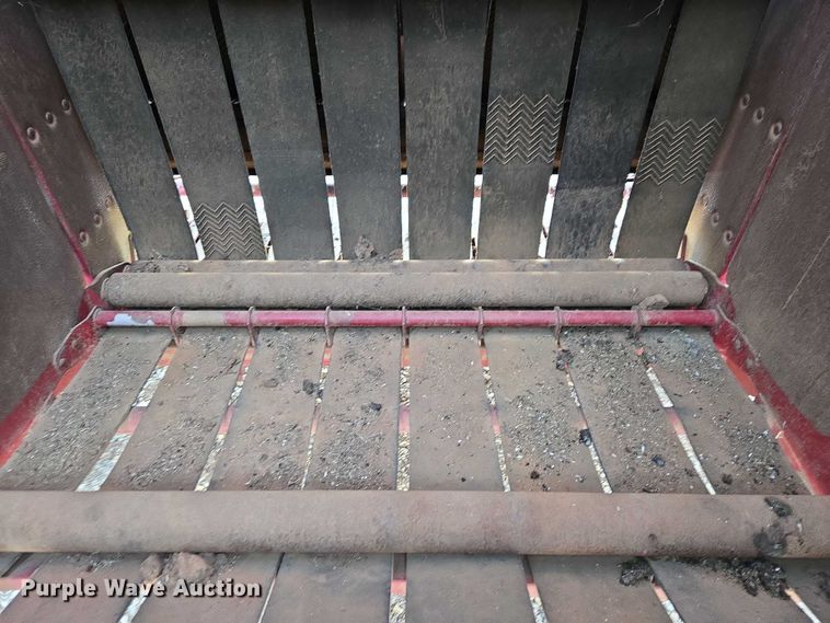 image for item ET5170 Case RS561A round baler