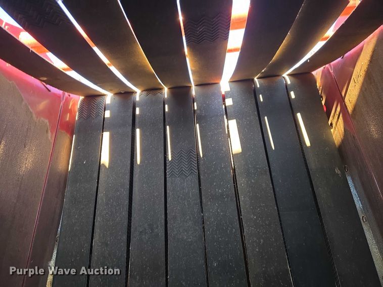 image for item ET5170 Case RS561A round baler