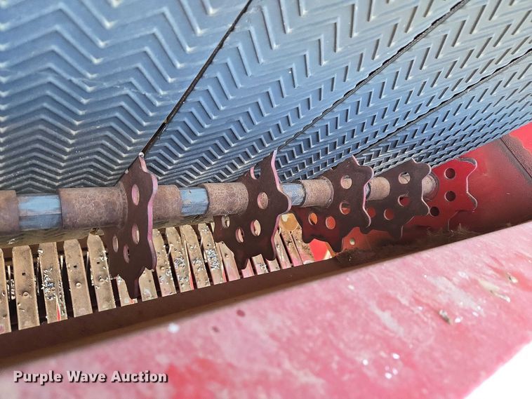 image for item ET5170 Case RS561A round baler