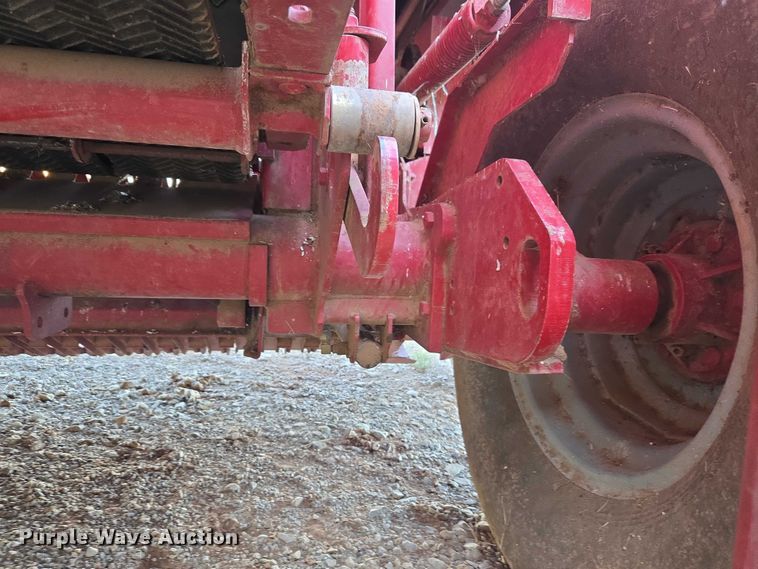 image for item ET5170 Case RS561A round baler