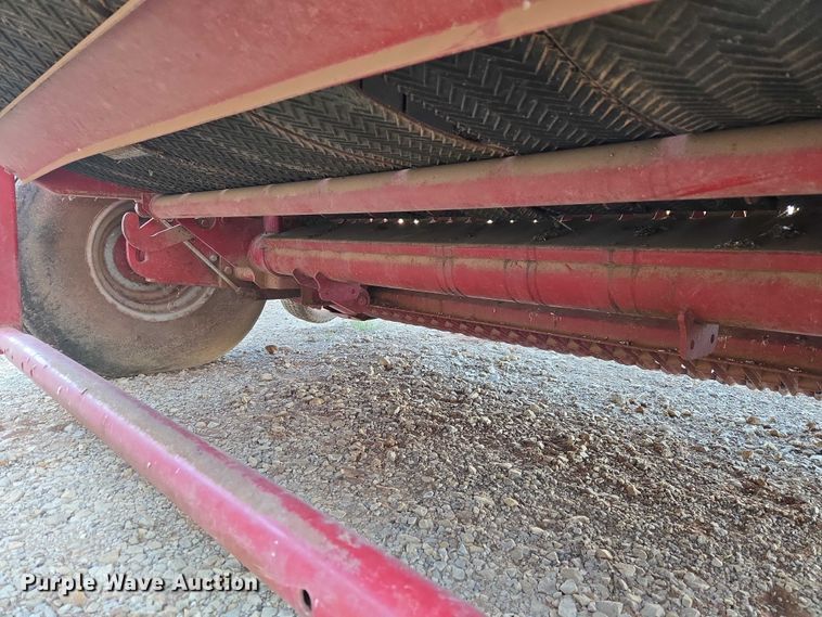 image for item ET5170 Case RS561A round baler