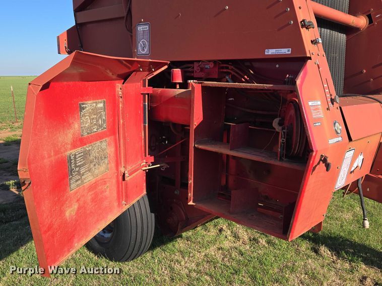 image for item ET5171 Case 8465A round baler