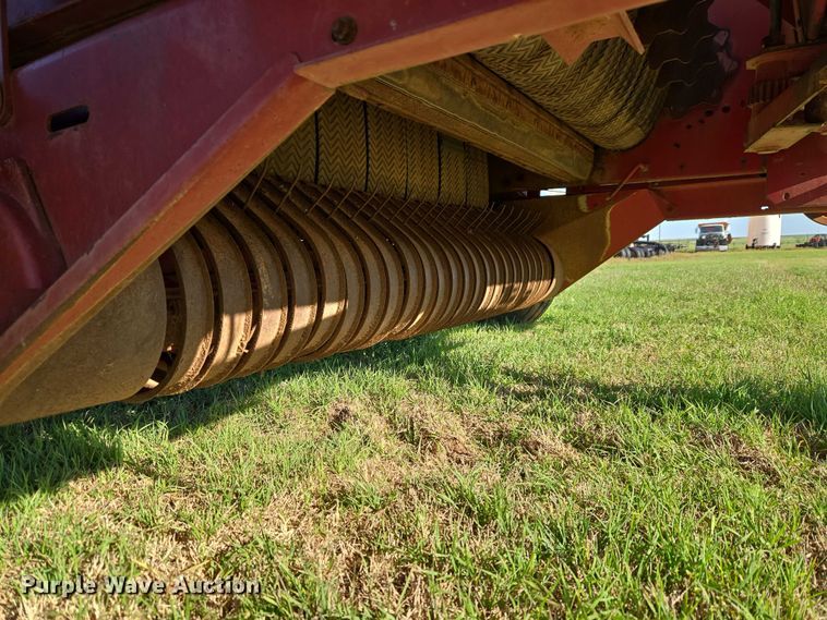 image for item ET5171 Case 8465A round baler