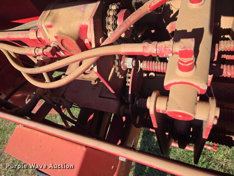 image for item ET5171 Case 8465A round baler