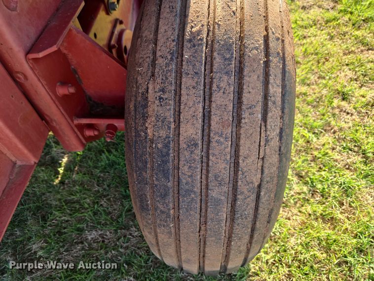 image for item ET5171 Case 8465A round baler