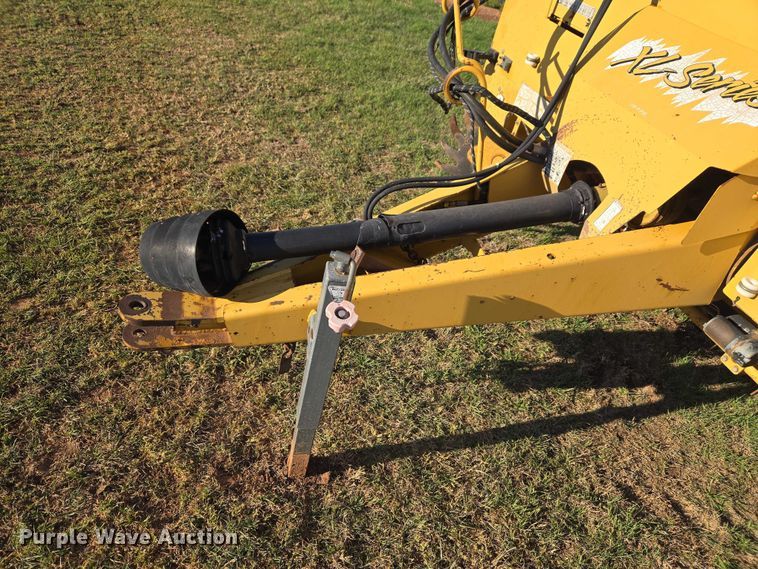 image for item ET5172 2001 Vermeer 605XL round baler