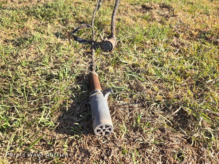 image for item ET5172 2001 Vermeer 605XL round baler