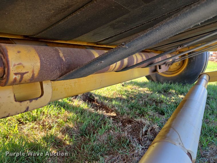 image for item ET5172 2001 Vermeer 605XL round baler