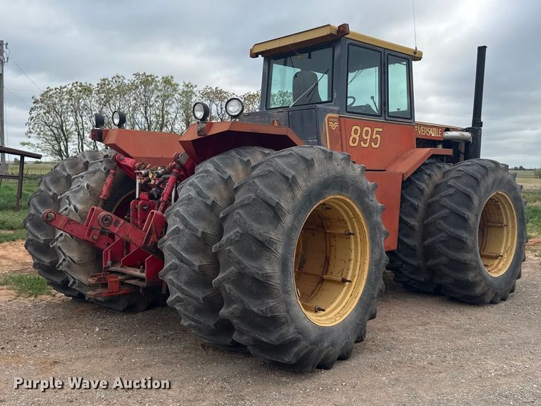 image for item ET5196 1982 Versatile 895 4WD tractor