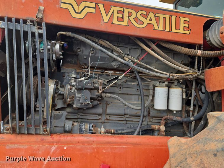 image for item ET5196 1982 Versatile 895 4WD tractor