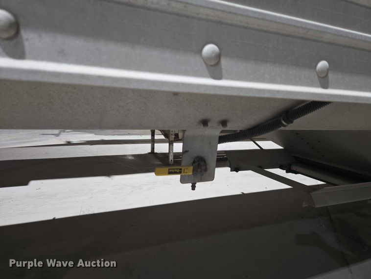 image for item ET5231 2020 Timpte Super Hopper grain trailer