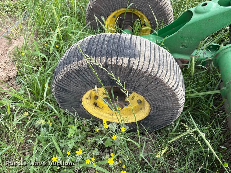 image for item EU5516 2013 John Deere HX20 batwing rotary mower