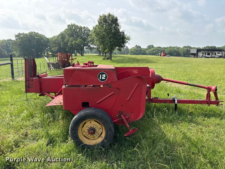 image for item EU5517 Massey Ferguson 12 small square baler