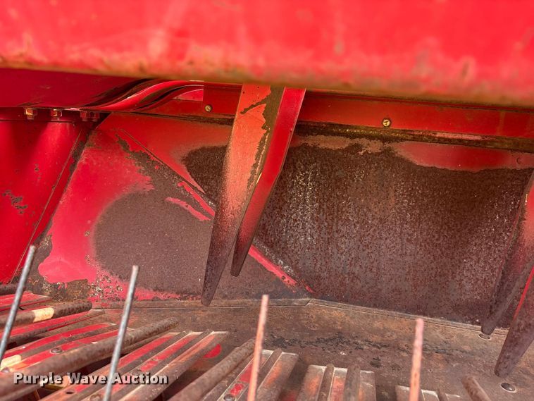 image for item EU5517 Massey Ferguson 12 small square baler