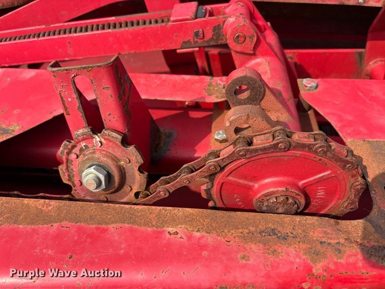 image for item EU5517 Massey Ferguson 12 small square baler