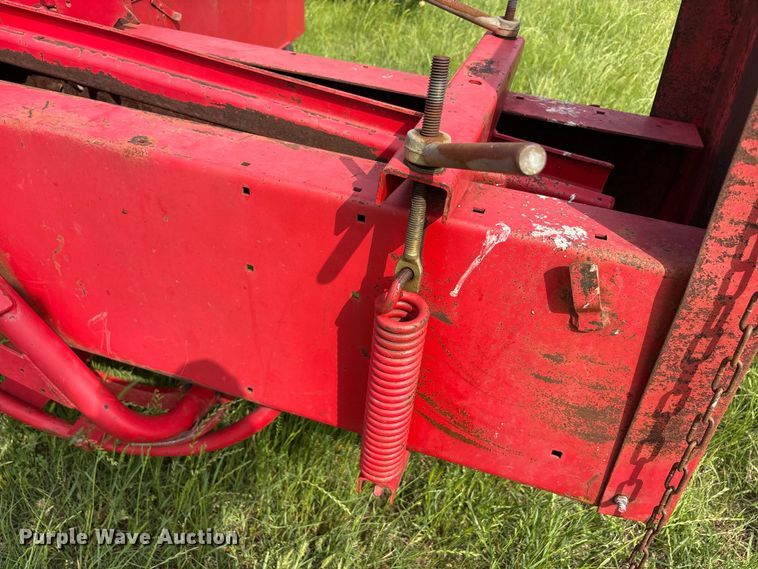 image for item EU5517 Massey Ferguson 12 small square baler