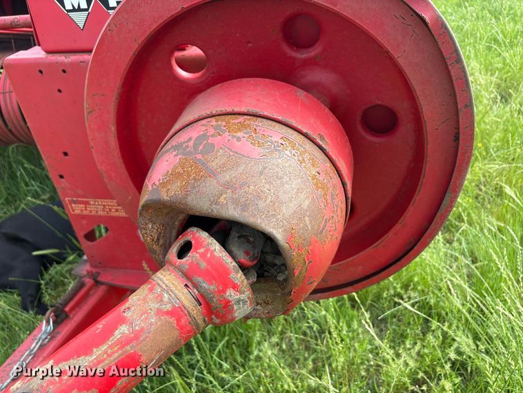 image for item EU5517 Massey Ferguson 12 small square baler