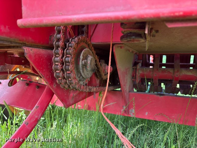 image for item EU5517 Massey Ferguson 12 small square baler