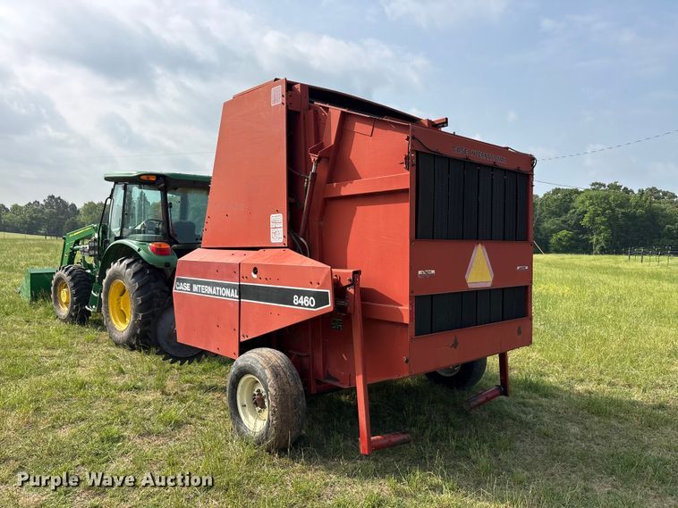 image for item EU5518 Case international 8460 round baler