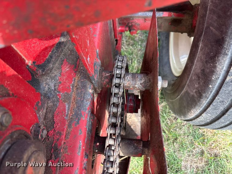 image for item EU5518 Case international 8460 round baler