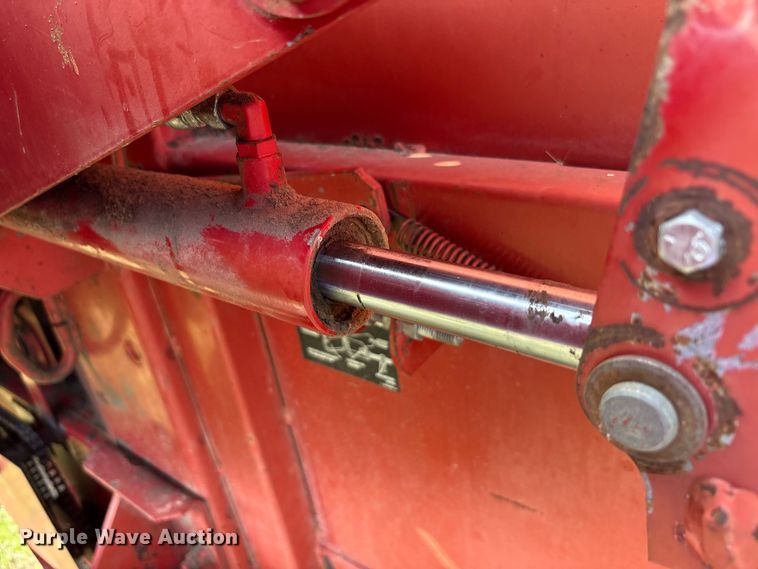 image for item EU5518 Case international 8460 round baler