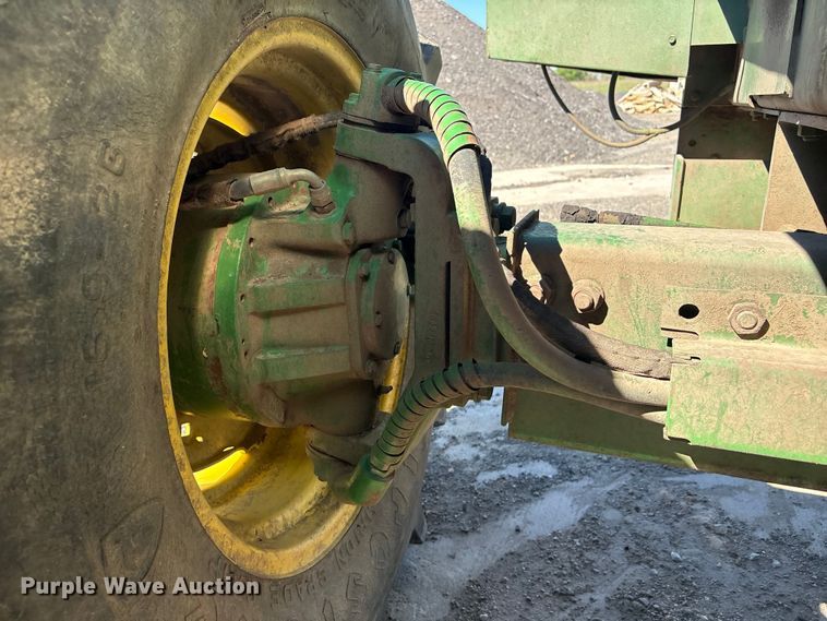 image for item EV2904 1992 John Deere 6710 forage harvester