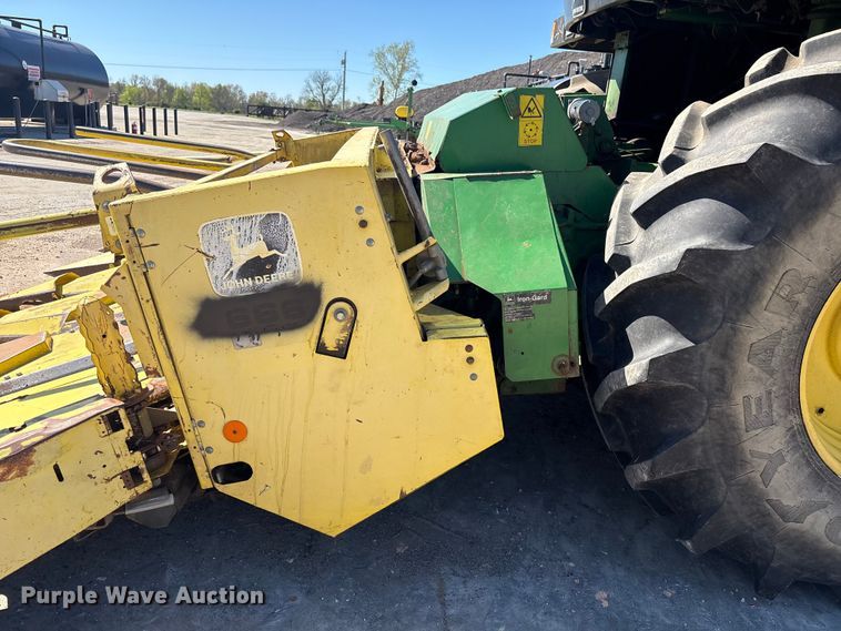 image for item EV2904 1992 John Deere 6710 forage harvester