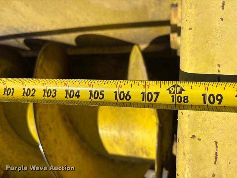 image for item EV2904 1992 John Deere 6710 forage harvester