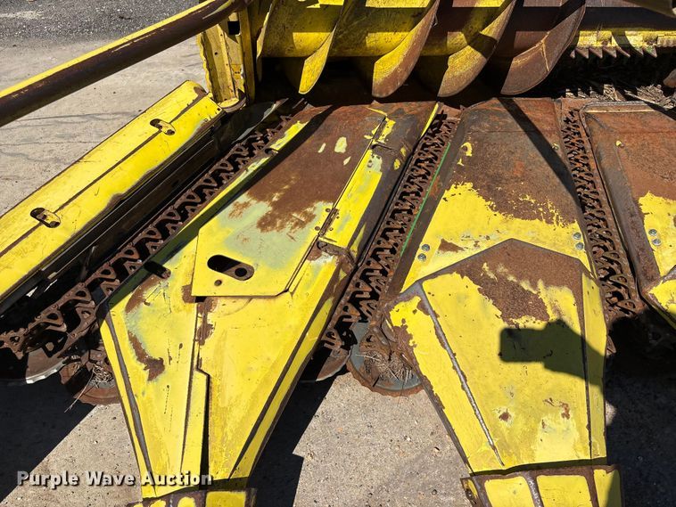 image for item EV2904 1992 John Deere 6710 forage harvester