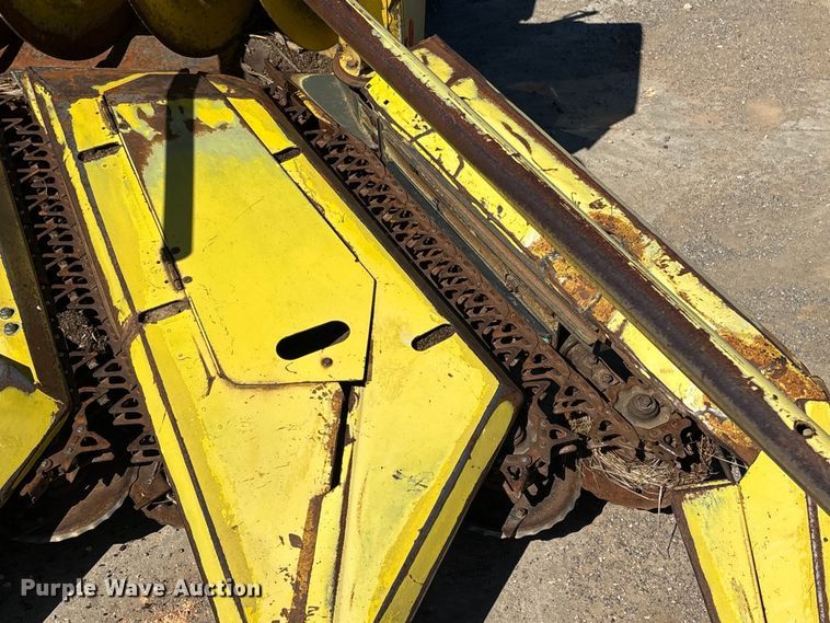 image for item EV2904 1992 John Deere 6710 forage harvester