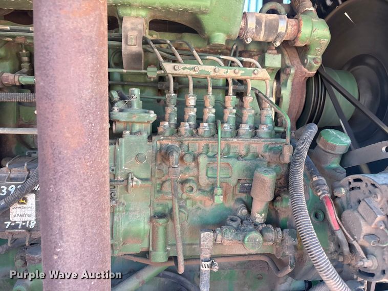 image for item EV2904 1992 John Deere 6710 forage harvester