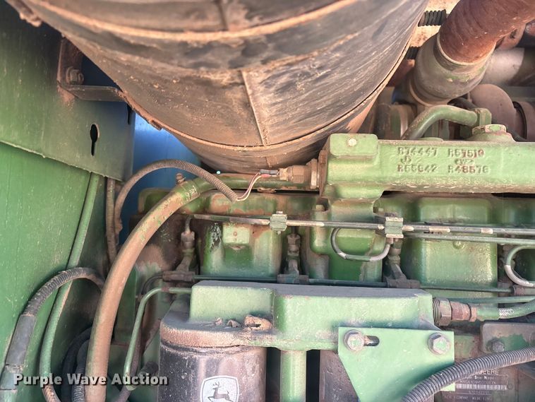 image for item EV2904 1992 John Deere 6710 forage harvester