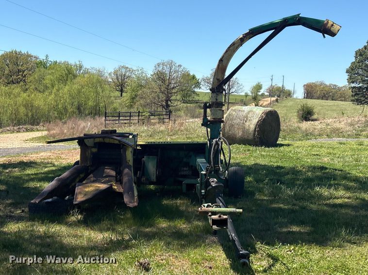 image for item EV2905 John Deere forage harvester