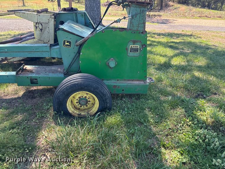 image for item EV2905 John Deere forage harvester