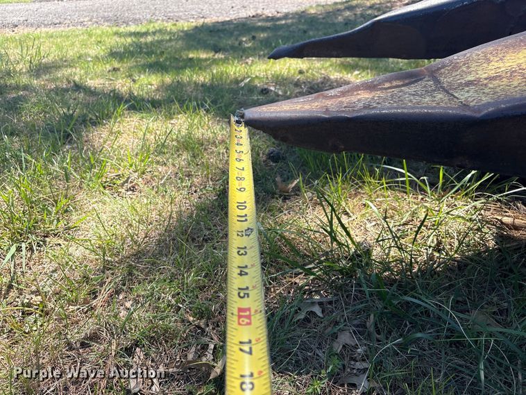 image for item EV2905 John Deere forage harvester