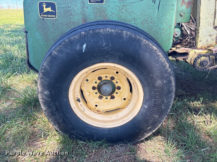 image for item EV2905 John Deere forage harvester