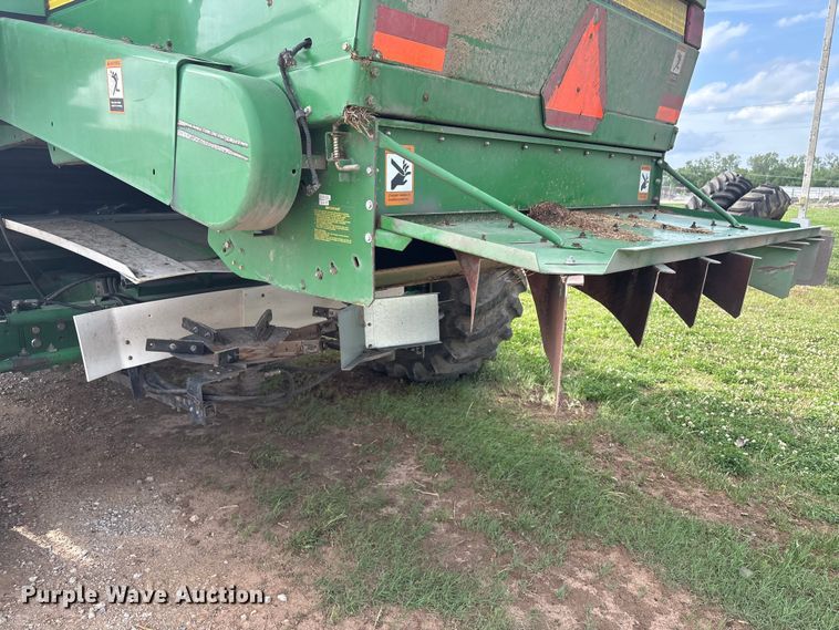 image for item EV2915 2001 John Deere 9650 combine