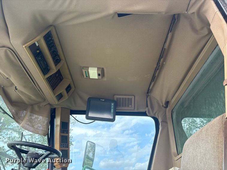 image for item EV2915 2001 John Deere 9650 combine