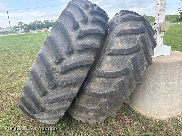 image for item EV2915 2001 John Deere 9650 combine