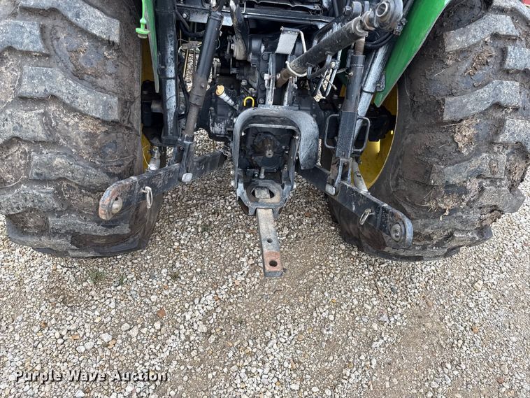 image for item EV7698 2013 John Deere 4720 MFWD tractor