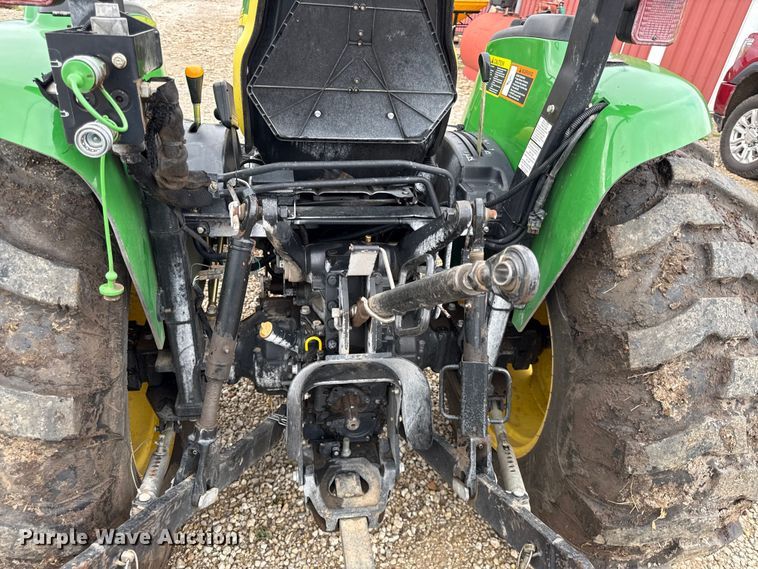 image for item EV7698 2013 John Deere 4720 MFWD tractor