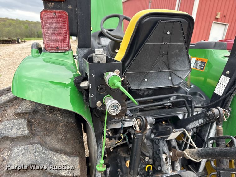 image for item EV7698 2013 John Deere 4720 MFWD tractor