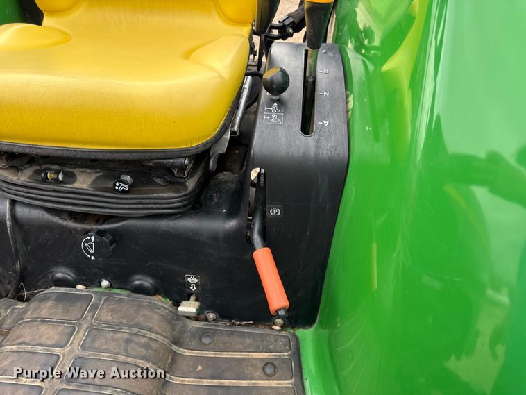 image for item EV7698 2013 John Deere 4720 MFWD tractor