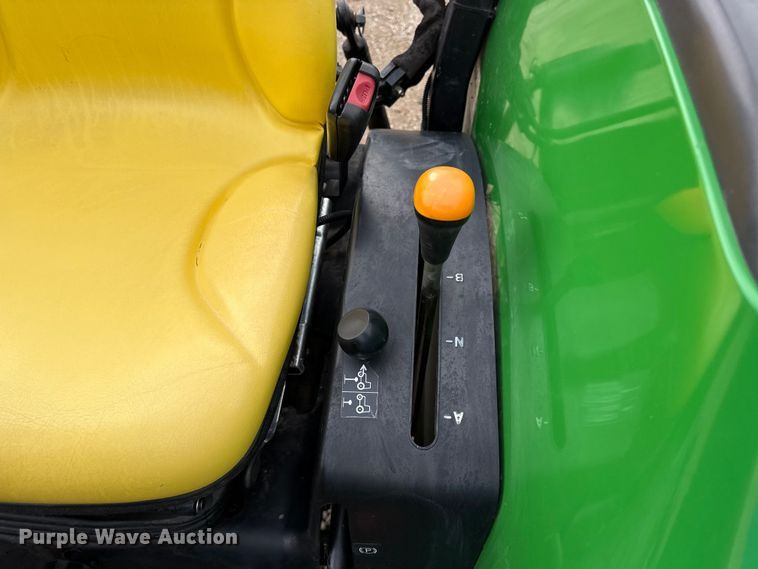 image for item EV7698 2013 John Deere 4720 MFWD tractor