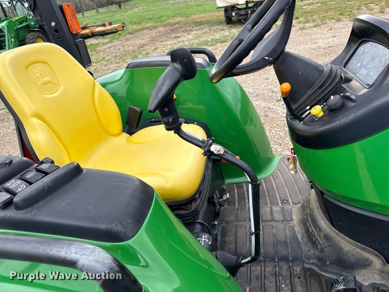 image for item EV7698 2013 John Deere 4720 MFWD tractor