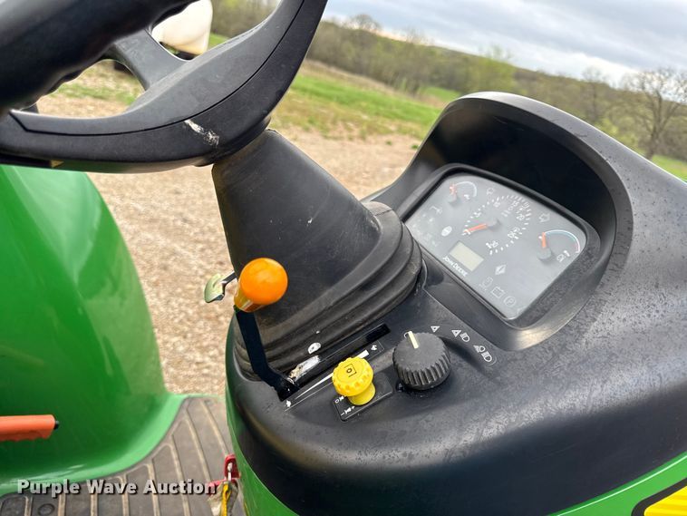 image for item EV7698 2013 John Deere 4720 MFWD tractor