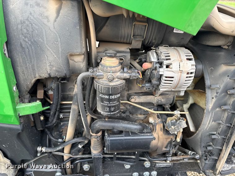 image for item EV7698 2013 John Deere 4720 MFWD tractor